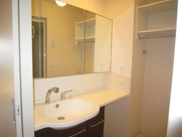  ユイマール近見