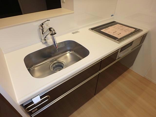  エストラーダ野口