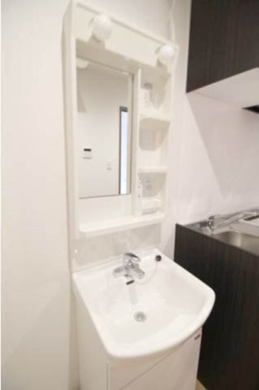  ウェーブレジデンス神田町