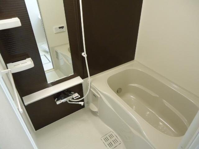  プレステージ　庭瀬