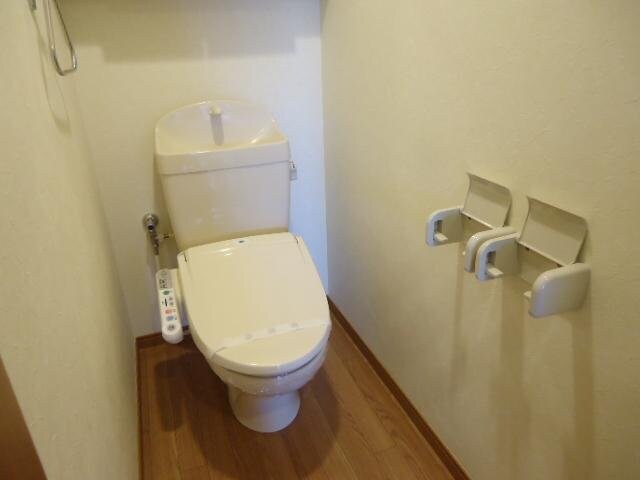 シャワー付トイレ（イメージ） メゾン・エスポワール