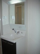  レジデンス西川