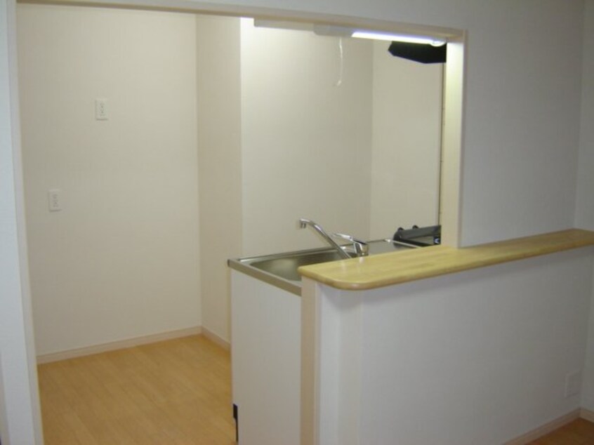 リビング（イメージ） ルナロベリア