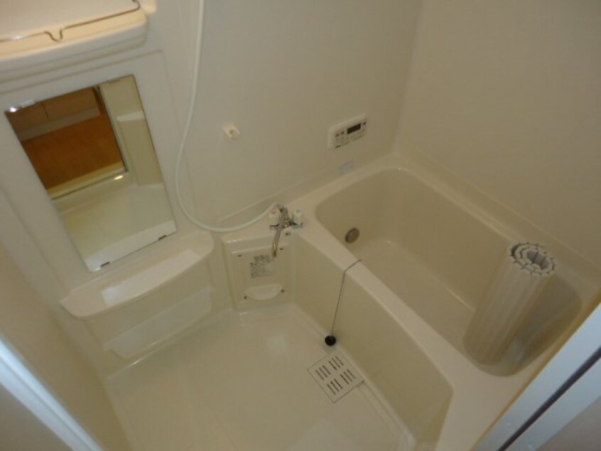 バス（イメージ） ルナロベリア