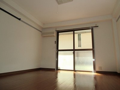  レジデンス齊藤