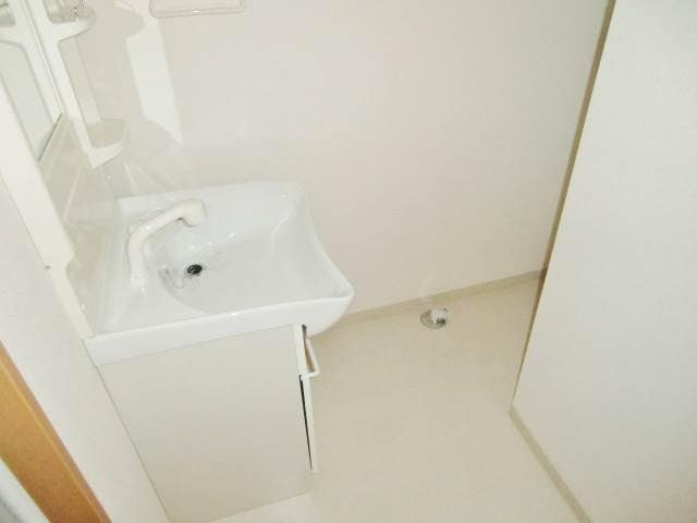 朝シャンにシャンプードレッサー シオン北長瀬