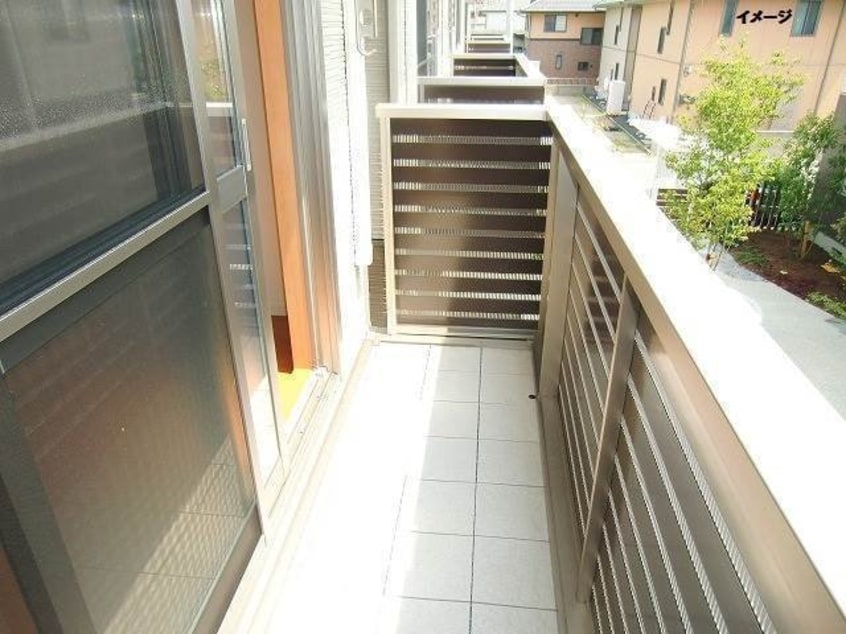 別のお部屋の写真です。実際とは異なります。 シャーメゾン晟