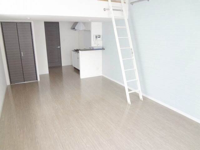  アルファレガロ岡山駅前