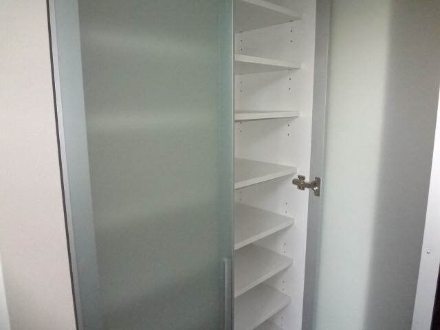 シューズボックス アルファレガロ岡山駅前