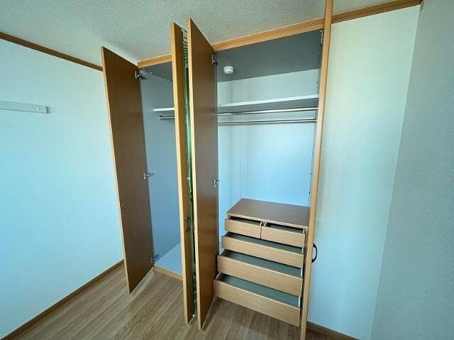 北洋室クローゼット ＢＬＵＥ　ＴＥＲＲＡ