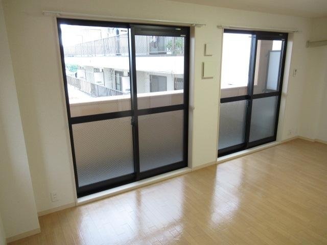  エルガーデン白石