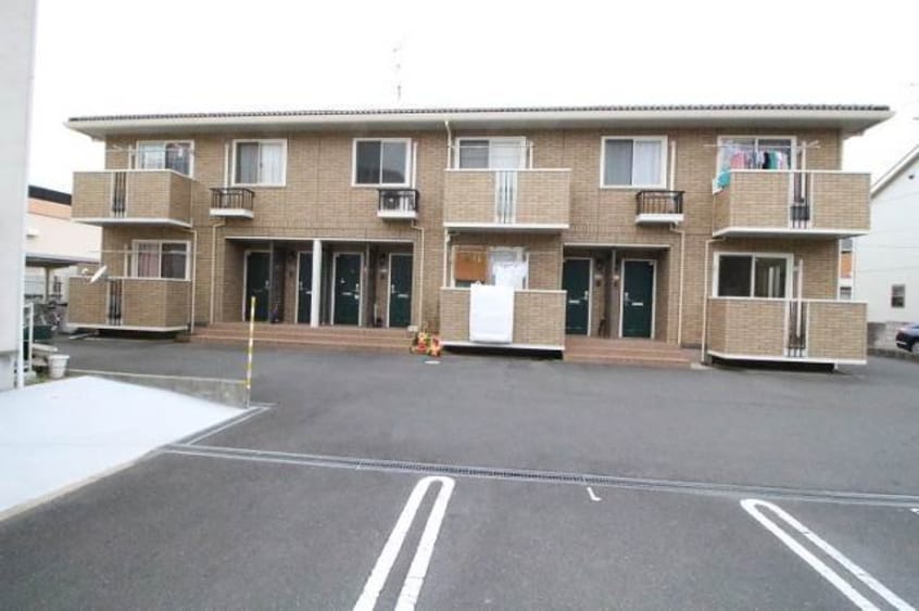  プレジオ六番館