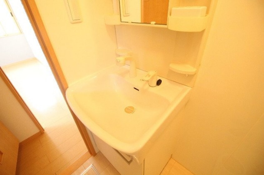  プレジオ六番館