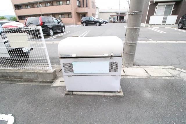  プレジオ六番館