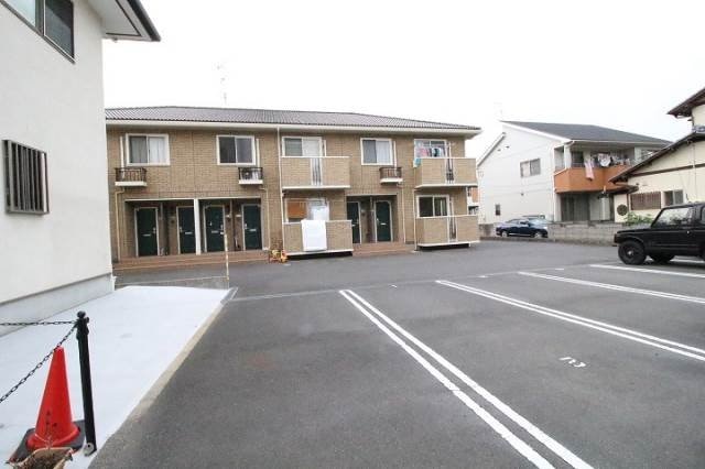  プレジオ六番館