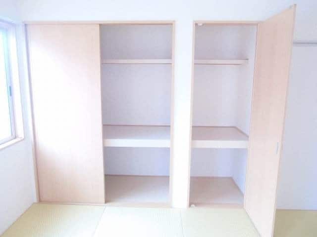  プレジオ六番館