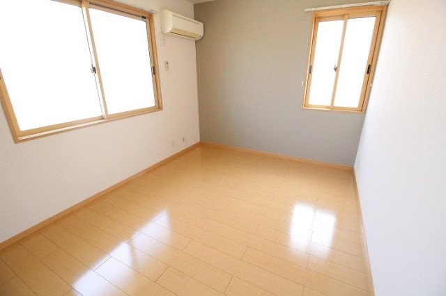  プレジオ六番館