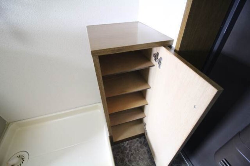  リアライズ津高