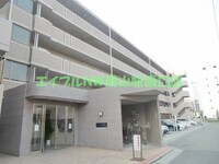 ファミール伊島