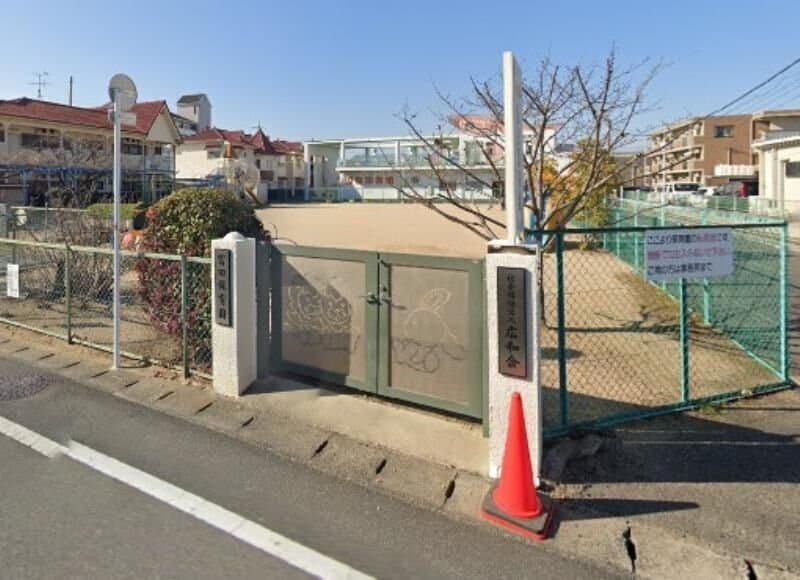 富田保育園(幼稚園/保育園)まで588m プラナスガーデン