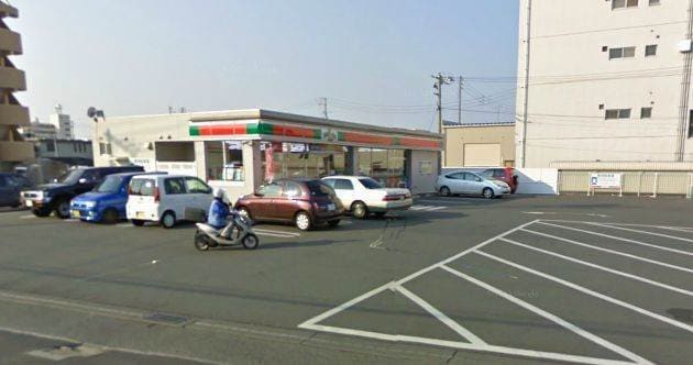 ハピーズ岡輝店(スーパー)まで248m SOLANA higashifurumatsu