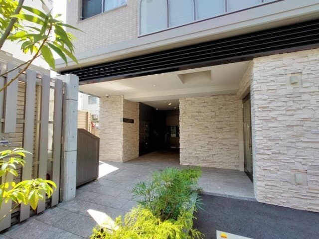  La neige　中山下