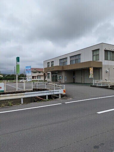 ローソン牟佐店(コンビニ)まで356m アロース牟佐