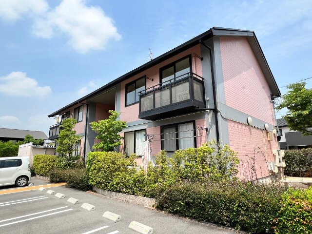  ラッキータウン庭瀬　Ｅ棟