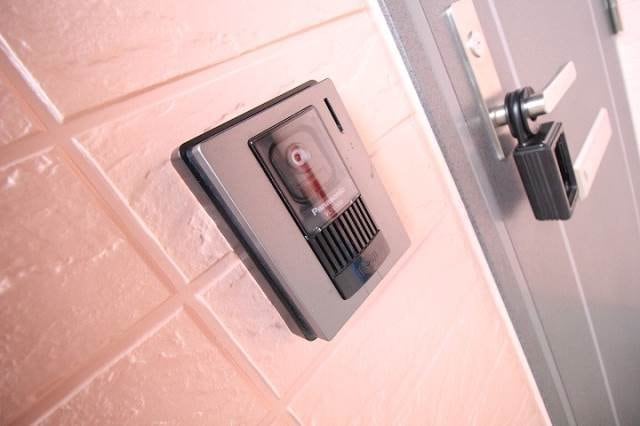  ラッキータウン庭瀬　Ｅ棟