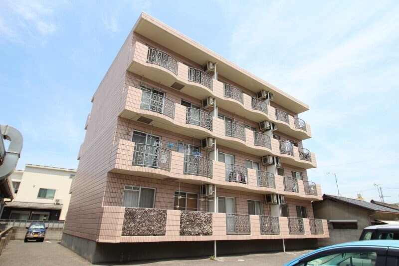  リシェス明日香