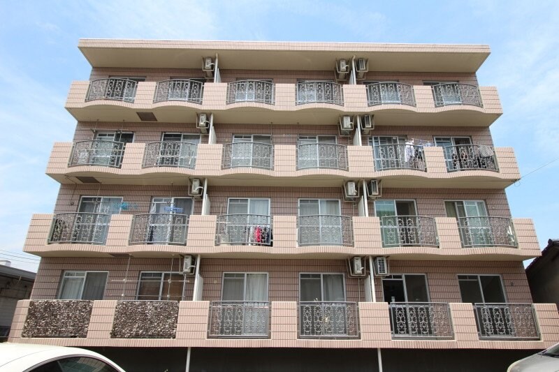  リシェス明日香