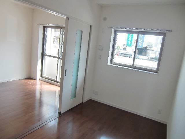 洋室 サウスコート西市