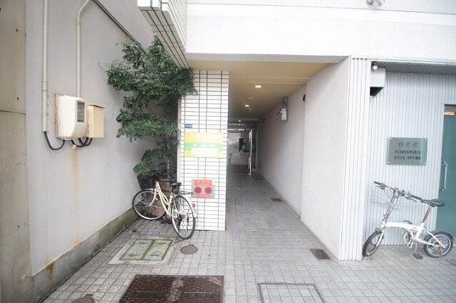  栄光ビル
