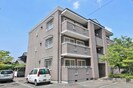 ファミール神宮寺の外観