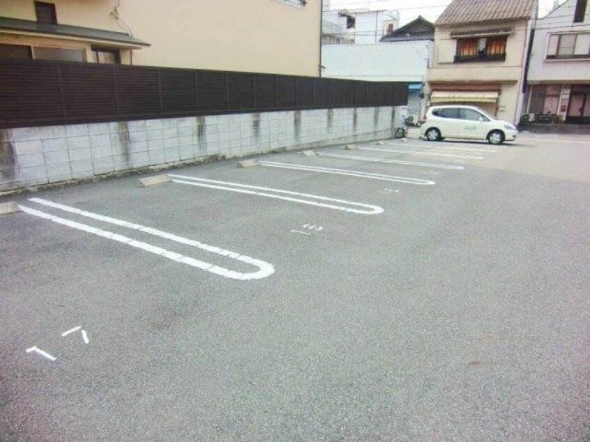  シャーメゾンアマセ