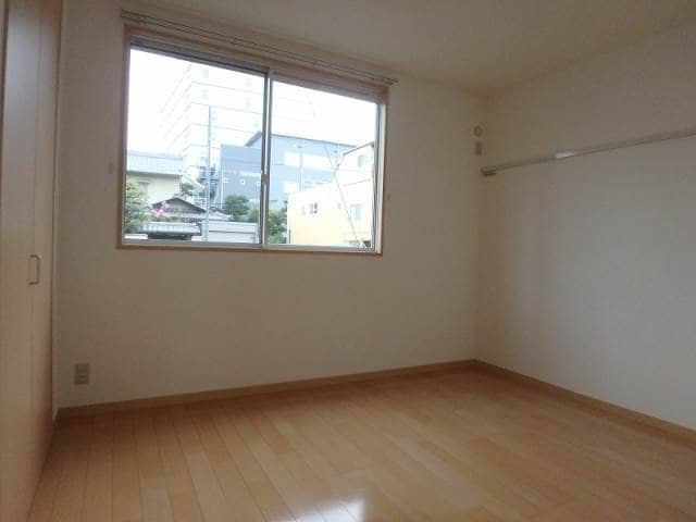  シャーメゾンアマセ