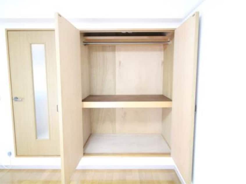 別のお部屋の写真です。実際とは異なります。 キャッスル津島