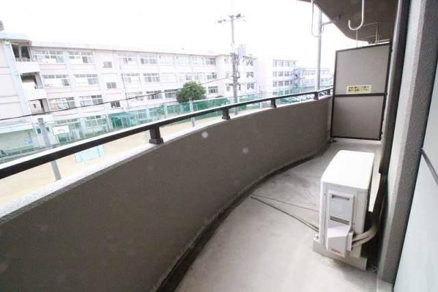  エ・アロール