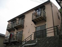 プレジール京山