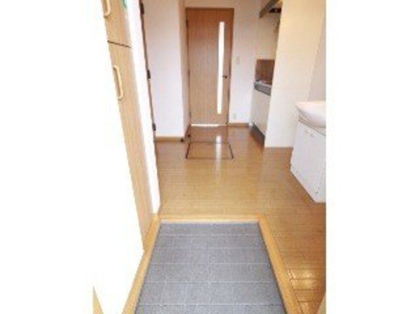 玄関 サンパティークＢ