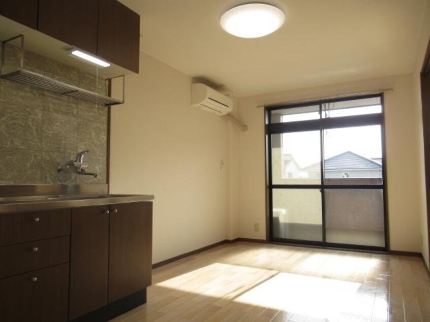 ダイニング プロニティ　マイス