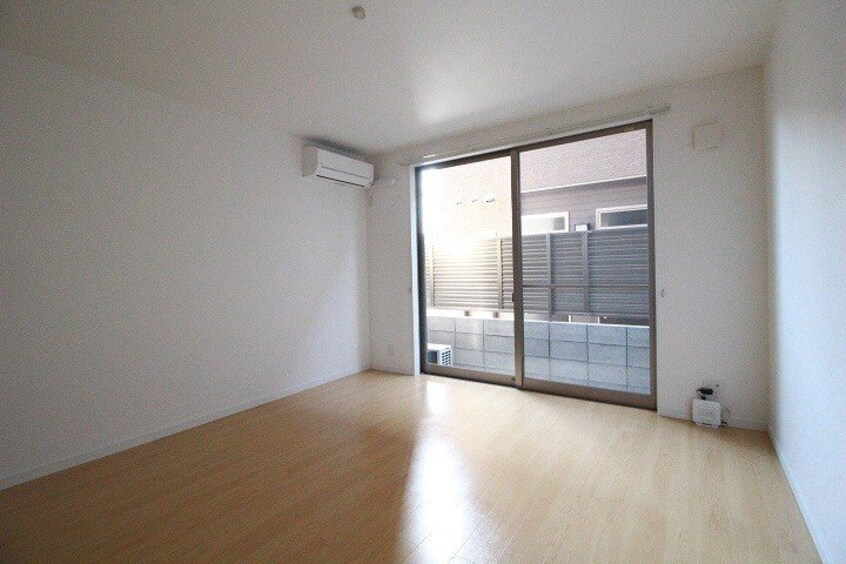  フルーリー中撫川　B棟