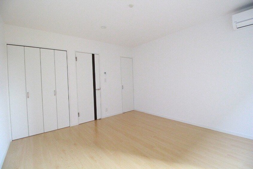  フルーリー中撫川　B棟