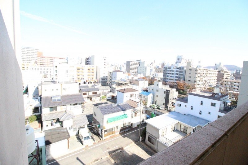 廊下側眺望 Le jardin