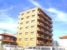 ライオンズマンション西古松の外観