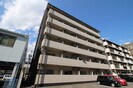 平井マンション奥田の外観
