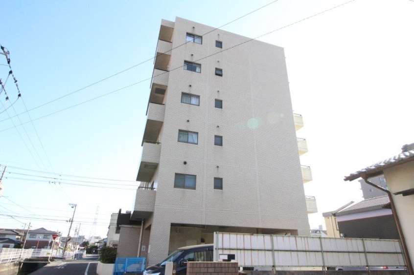  グランデュール東古松