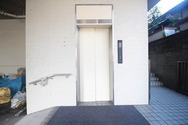  ニューメゾン近藤