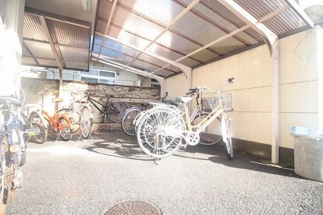  ニューメゾン近藤