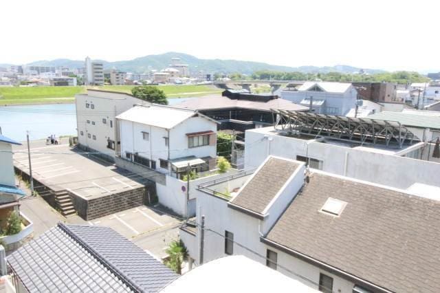  ニューメゾン近藤